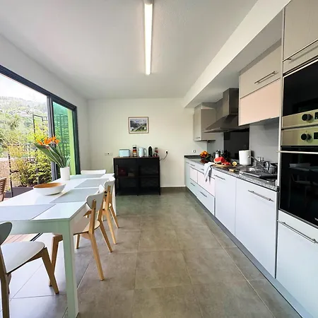 10 Min To Calheta - Da Natureza - King Size Bed - Large Terrace *