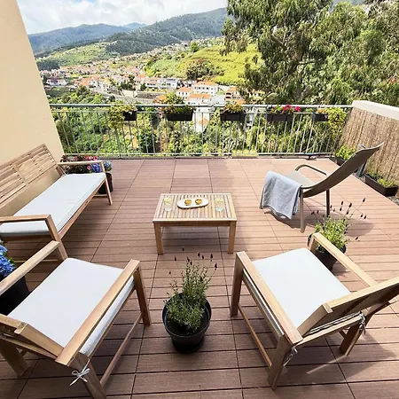 10 Min To Calheta - Da Natureza - King Size Bed - Large Terrace 阿科达卡列塔